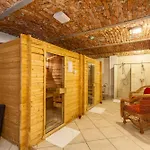 Triglav Hotel
