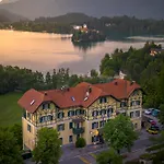 Triglav Hotel
