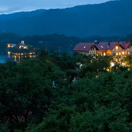 Triglav Hotel