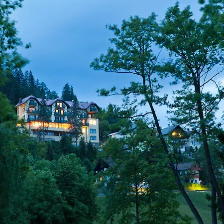 Triglav Hotel