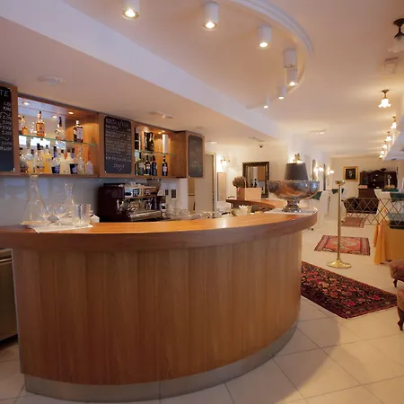 Triglav Hotel